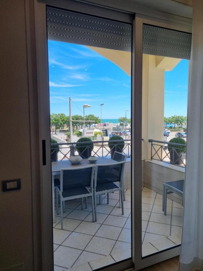 Bmp Apartment Atmosphere 2 Centrale, Vista Mare, Parcheggio Riccione Exterior photo